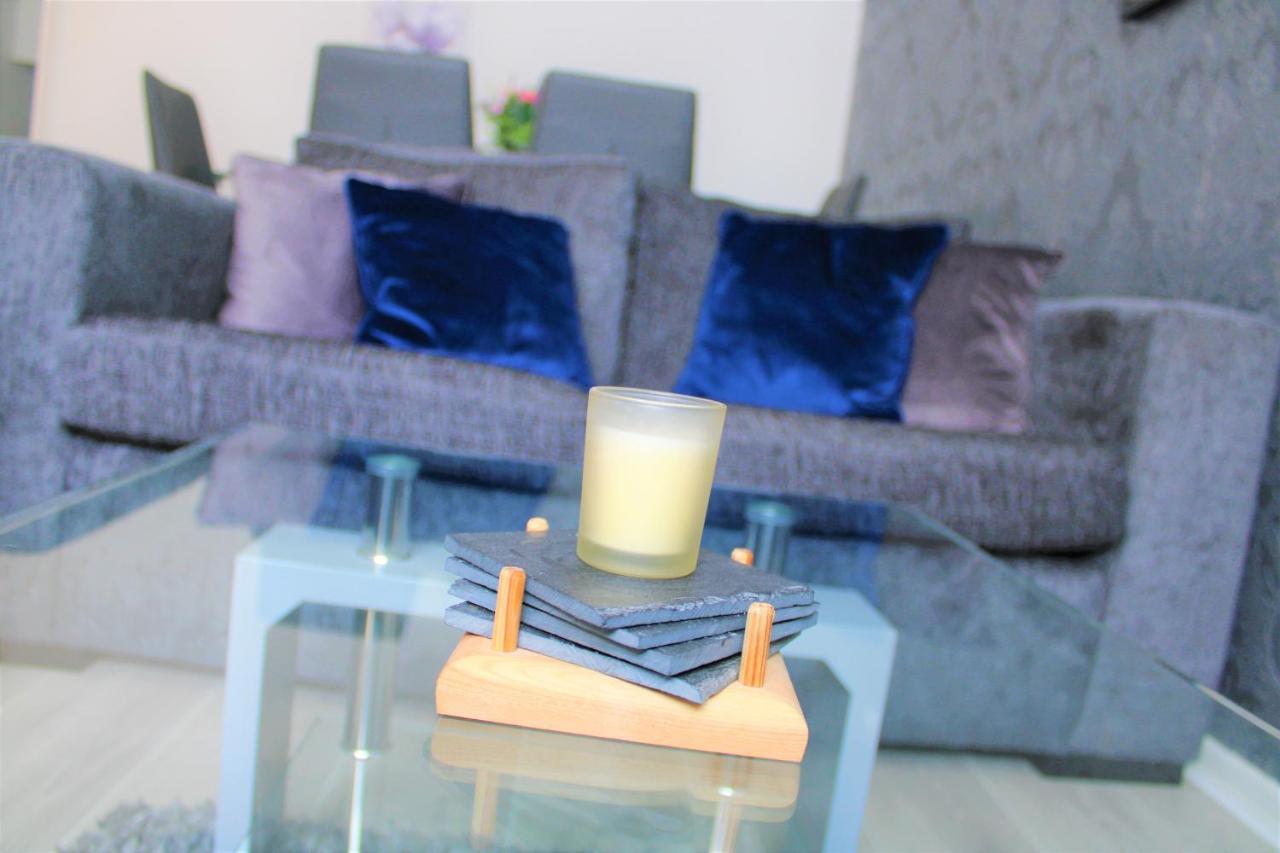 Homely And Budget Friendly 3 Bed House Sleeps 6 Free Parking! Milton Keynes Eksteriør bilde